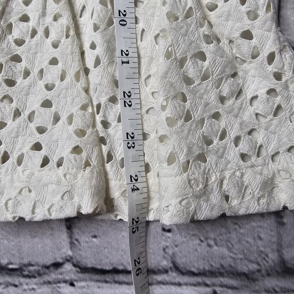 Ann‎ Taylor Eyelet Back Peplum Sleeveless Blouse Semi Sheer New Size Medium - Picture 7 of 8